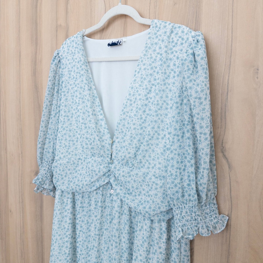 Arula Floral Maxi Dress Size 1X Blue Tiered Smocked Cottage Boho Prairie Flowy - Picture 4 of 8